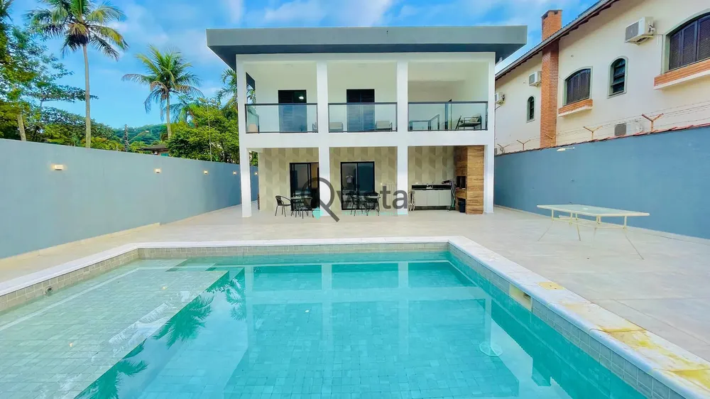 Casa, 3 quartos, 250 m² - Foto 1