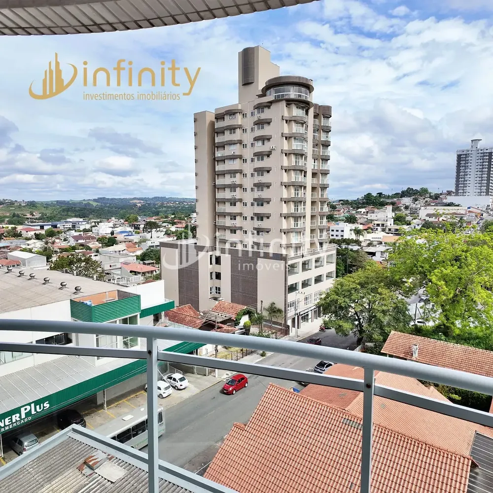 Apartamento, 3 quartos, 140 m² - Foto 1