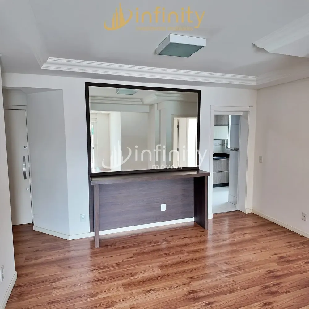 Apartamento, 3 quartos, 140 m² - Foto 2