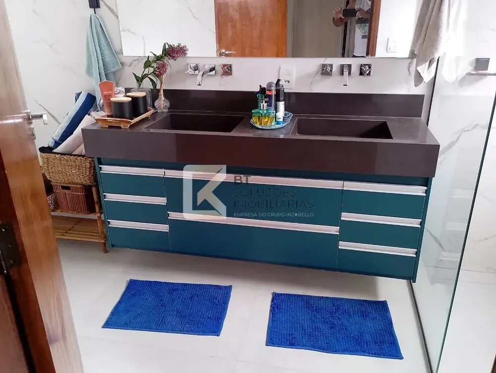 Casa, 3 quartos, 262 m² - Foto 1