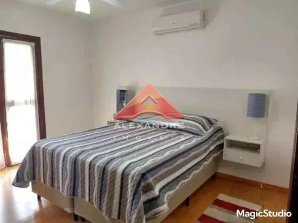 Casa, 4 quartos, 264 m² - Foto 2