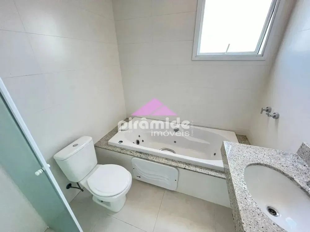 Apartamento, 3 quartos, 130 m² - Foto 2