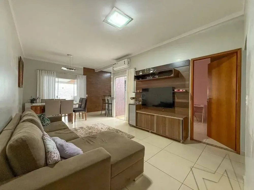 Casa, 3 quartos, 92 m² - Foto 4