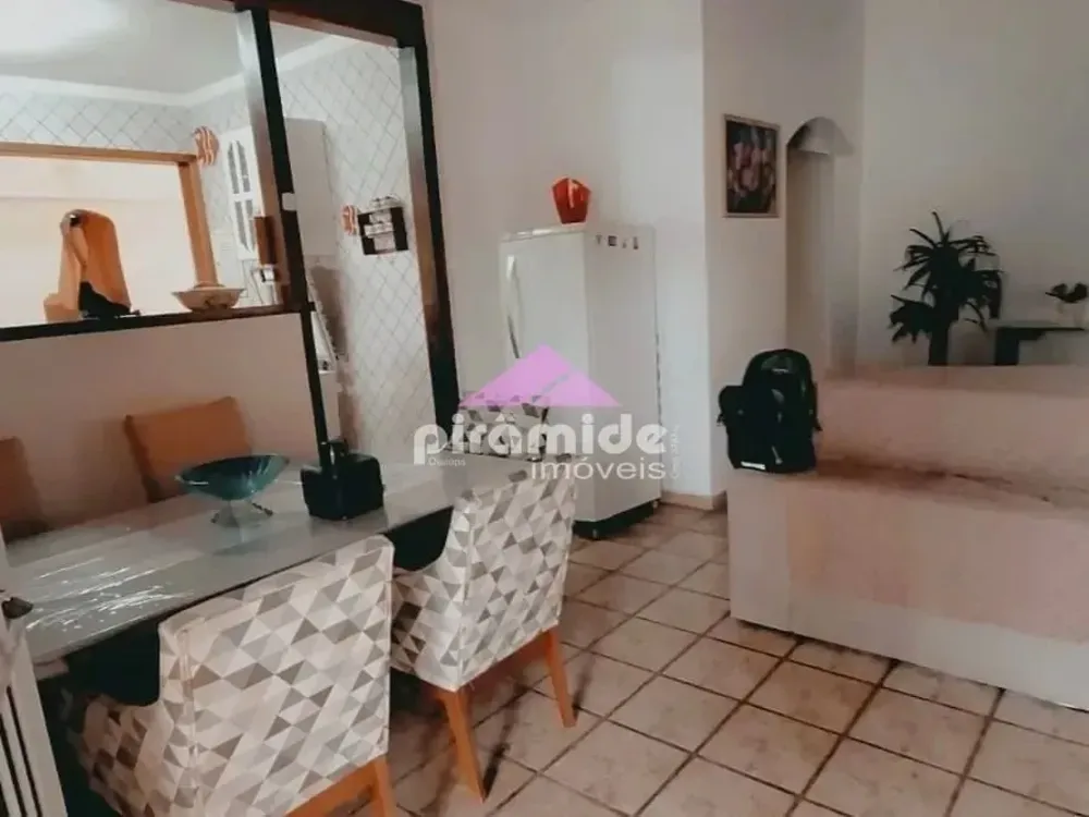 Casa, 4 quartos, 242 m² - Foto 5
