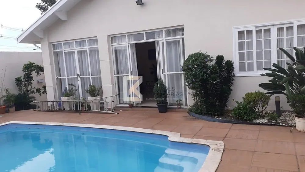 Casa, 3 quartos, 256 m² - Foto 4