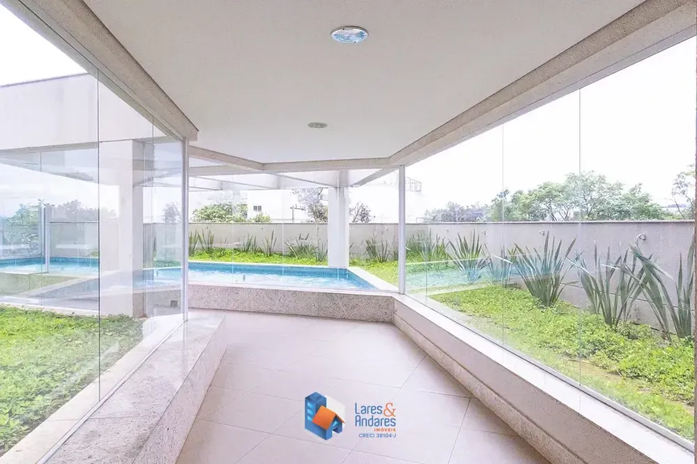 Casa, 3 quartos, 310 m² - Foto 1