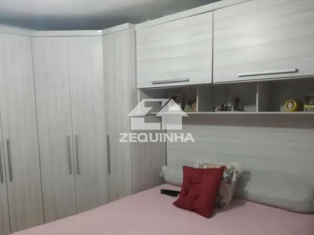 Casa, 5 quartos, 278 m² - Foto 1