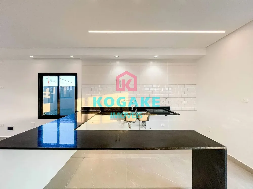 Casa, 3 quartos, 232 m² - Foto 2