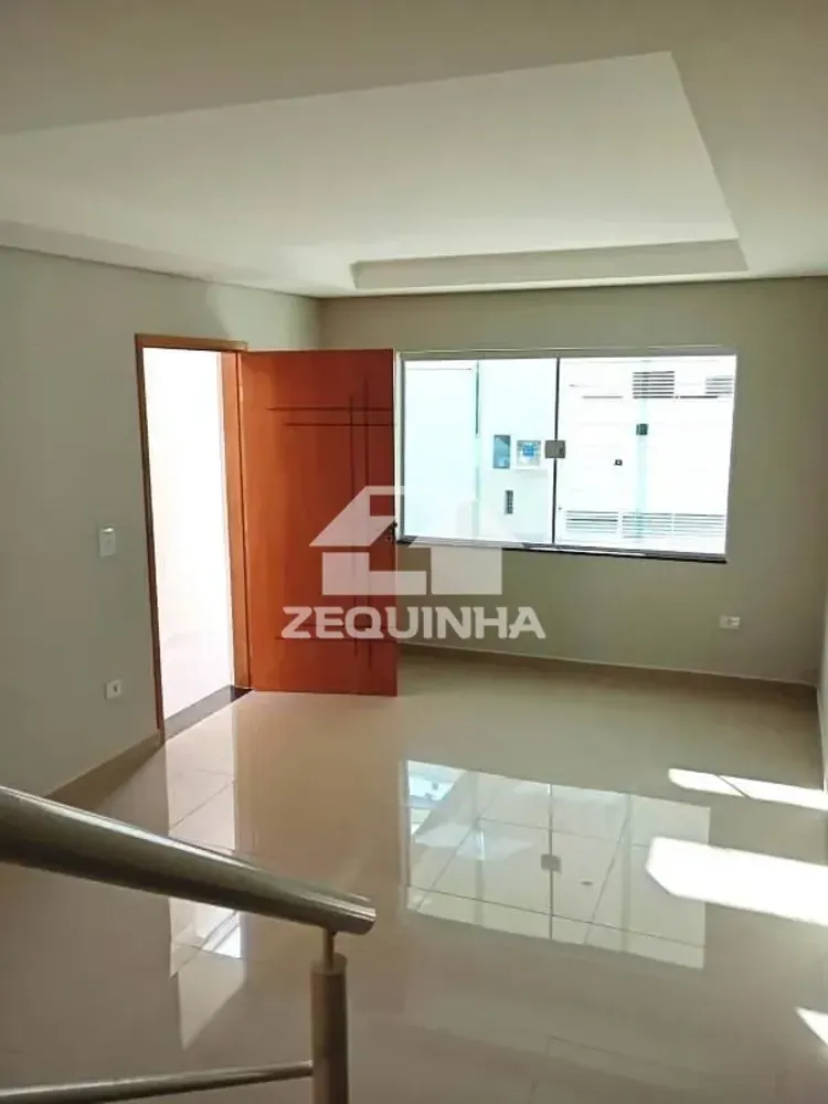 Casa, 3 quartos, 130 m² - Foto 2