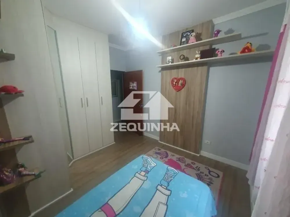 Casa, 4 quartos, 280 m² - Foto 2