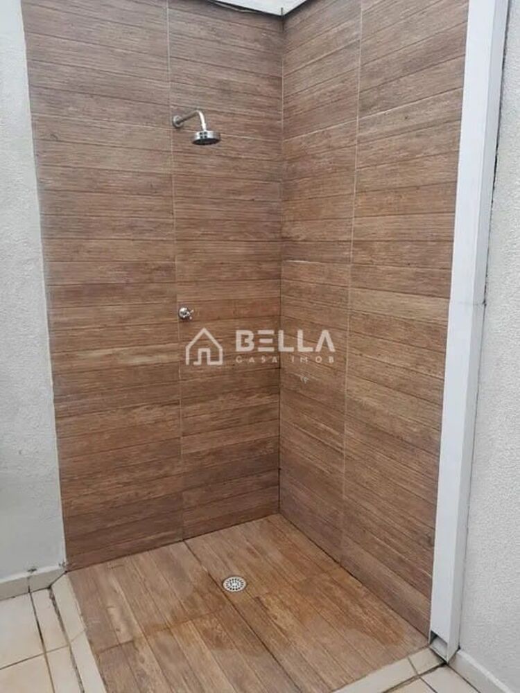 Casa à venda com 2 quartos, 100m² - Foto 9