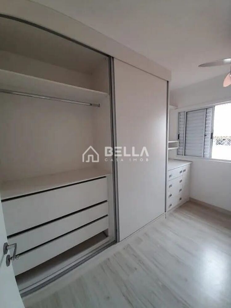 Casa à venda com 2 quartos, 100m² - Foto 17