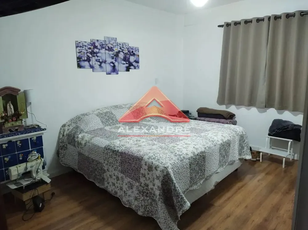 Casa, 3 quartos, 240 m² - Foto 6