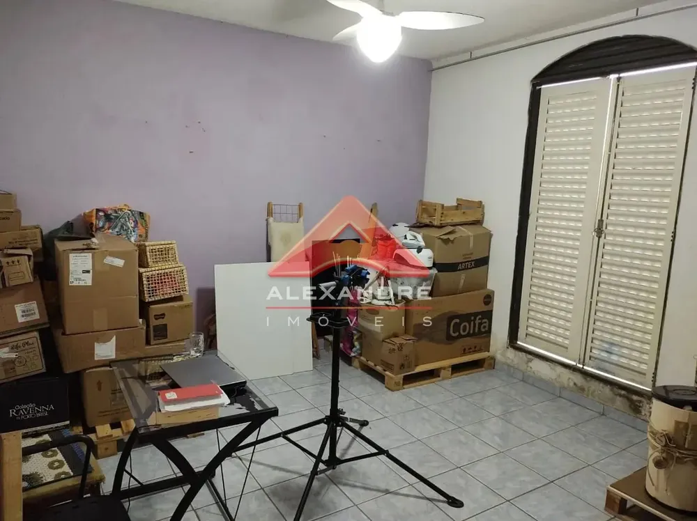 Casa, 3 quartos, 240 m² - Foto 8