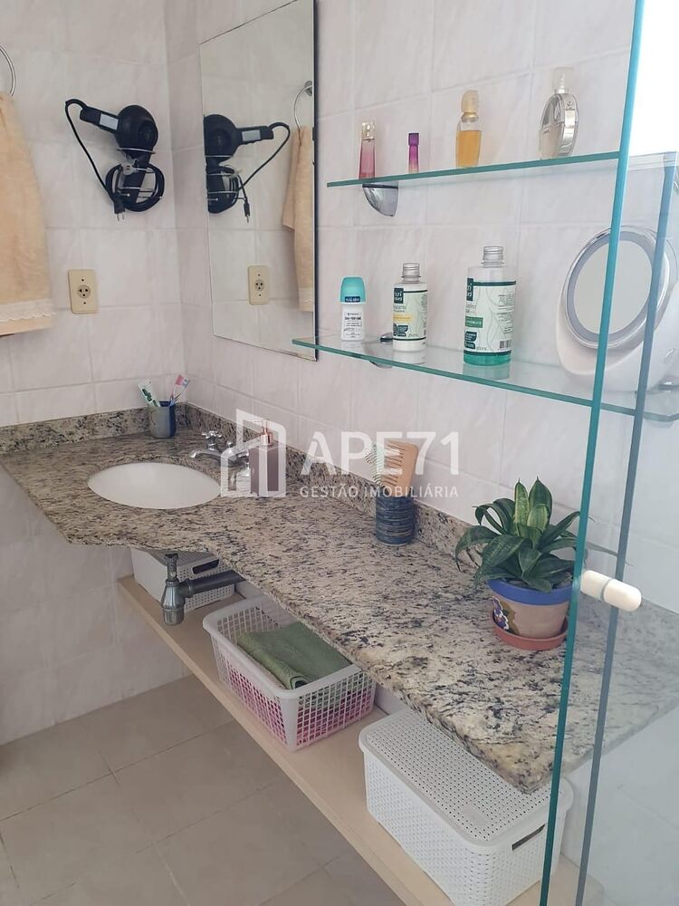 Apartamento à venda com 2 quartos, 67m² - Foto 12
