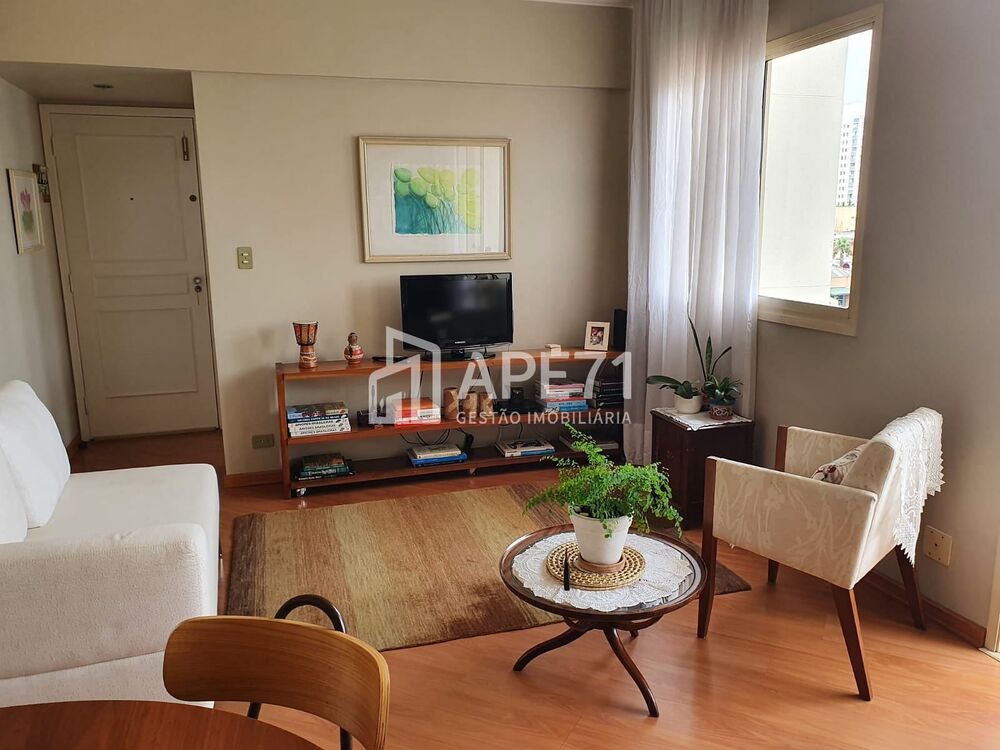 Apartamento à venda com 2 quartos, 67m² - Foto 2