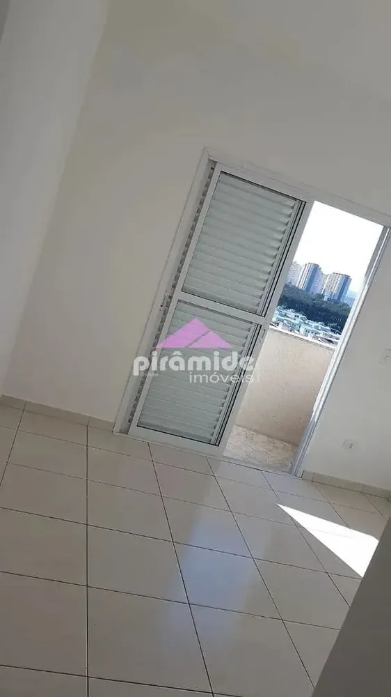 Apartamento, 2 quartos, 72 m² - Foto 1