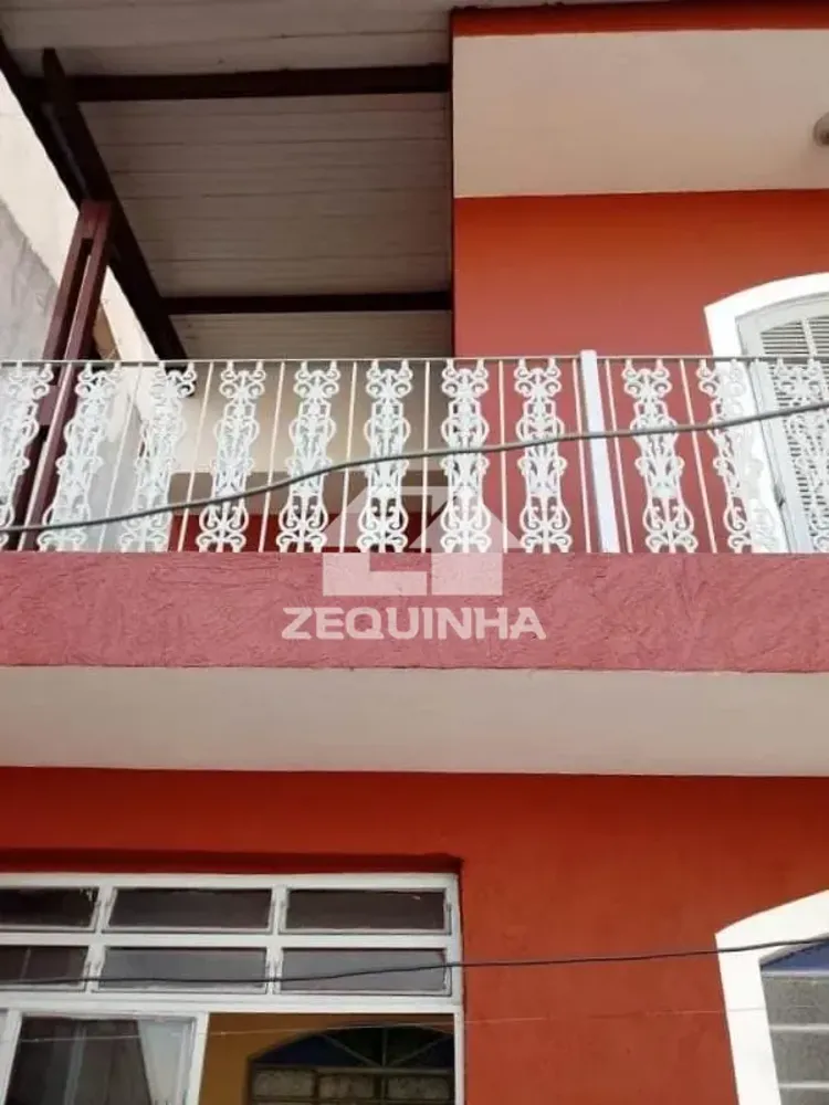 Casa, 4 quartos, 210 m² - Foto 4