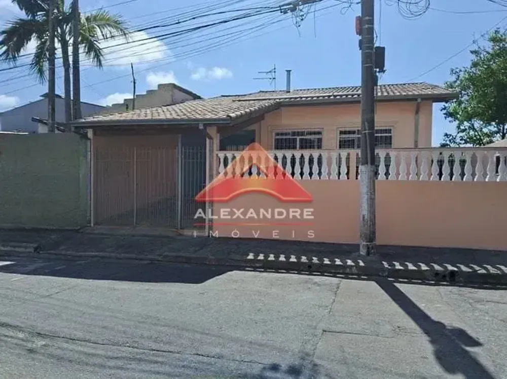 Casa, 3 quartos, 200 m² - Foto 2