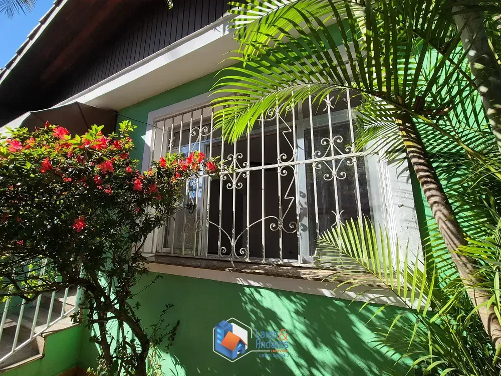 Casa, 3 quartos, 180 m² - Foto 1