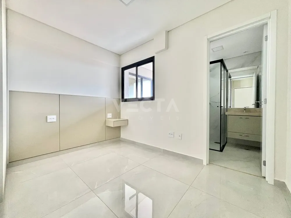 Apartamento, 3 quartos, 133 m² - Foto 1