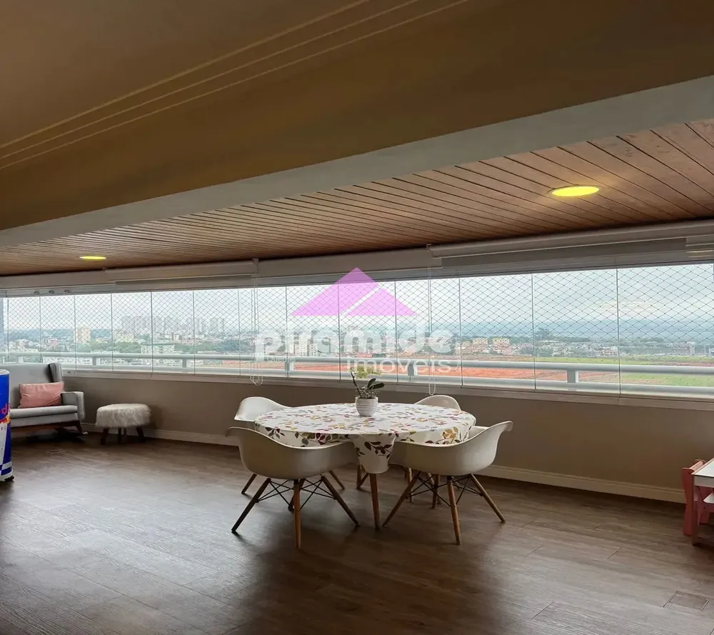 Apartamento, 3 quartos, 154 m² - Foto 2