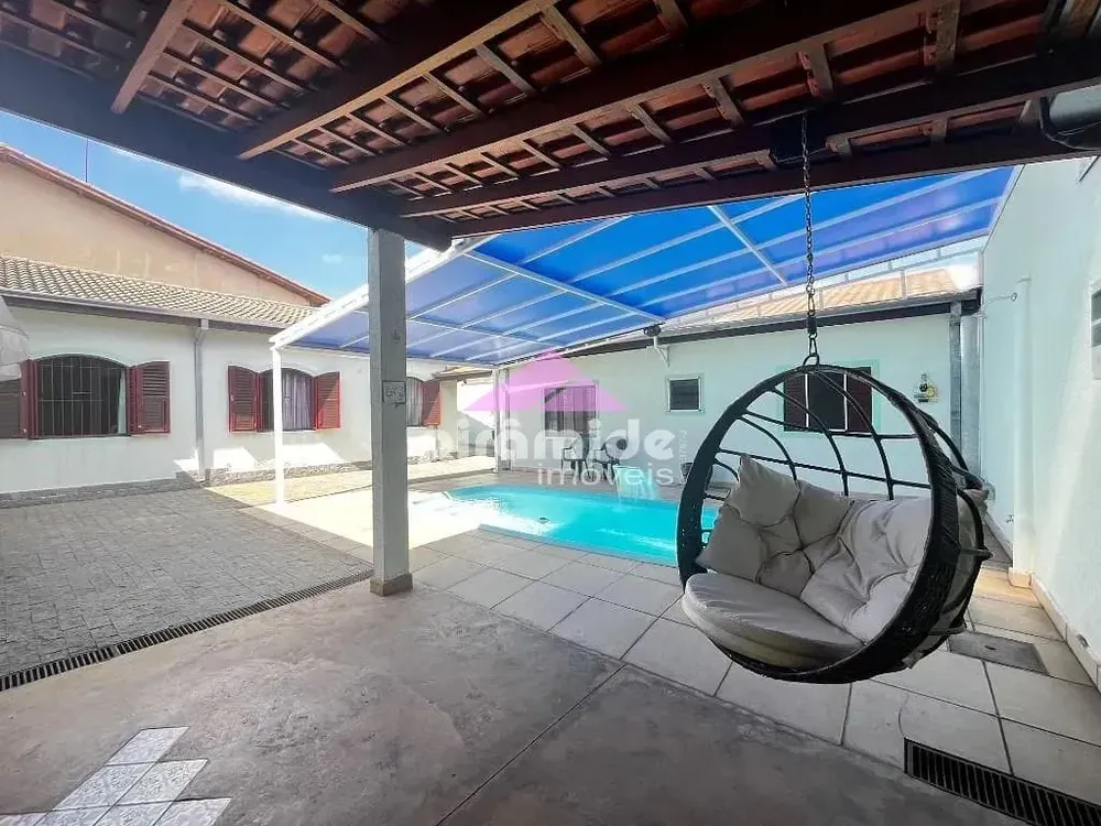 Casa, 4 quartos, 280 m² - Foto 1