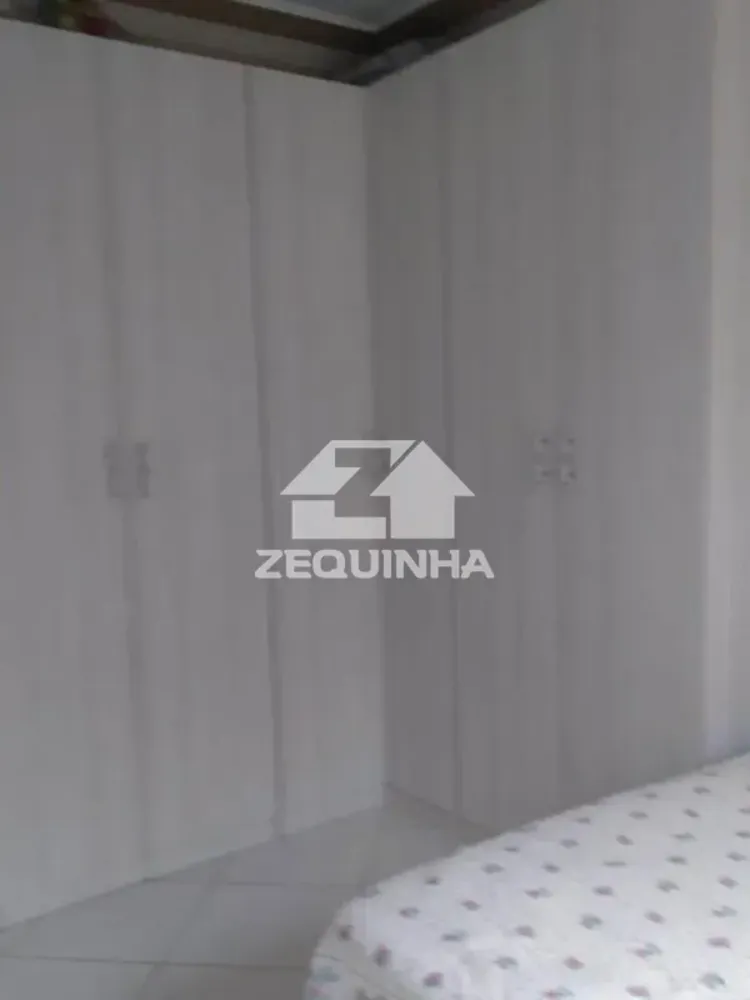 Casa, 4 quartos, 132 m² - Foto 1