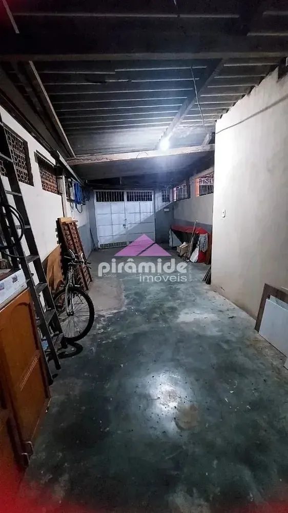Casa, 3 quartos, 275 m² - Foto 2