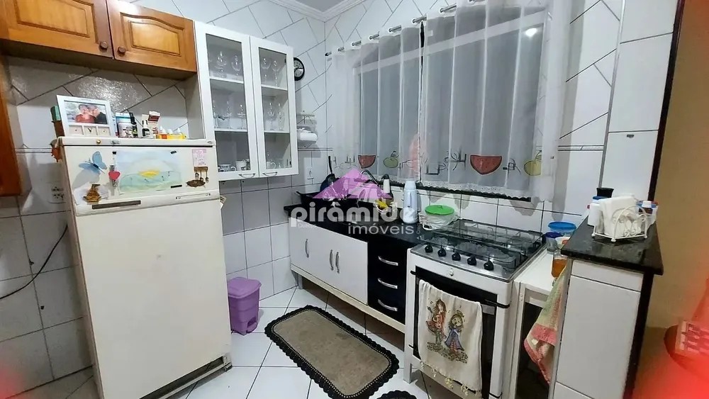 Casa, 3 quartos, 275 m² - Foto 4