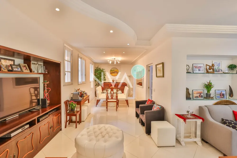 Casa, 3 quartos, 252 m² - Foto 13