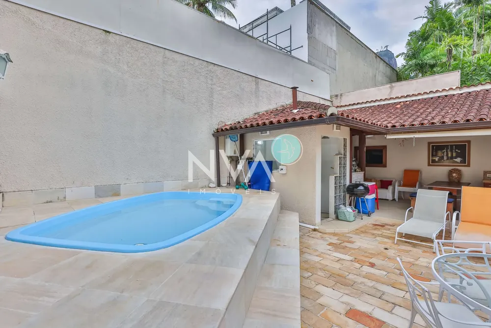 Casa, 3 quartos, 252 m² - Foto 4