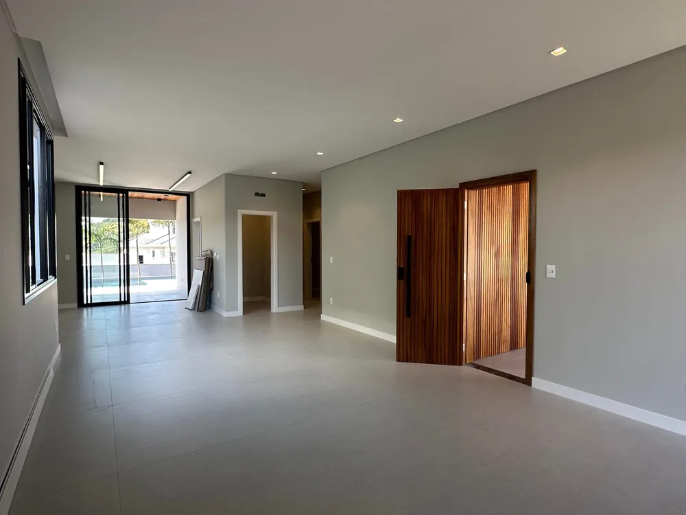 Casa, 3 quartos, 173 m² - Foto 1
