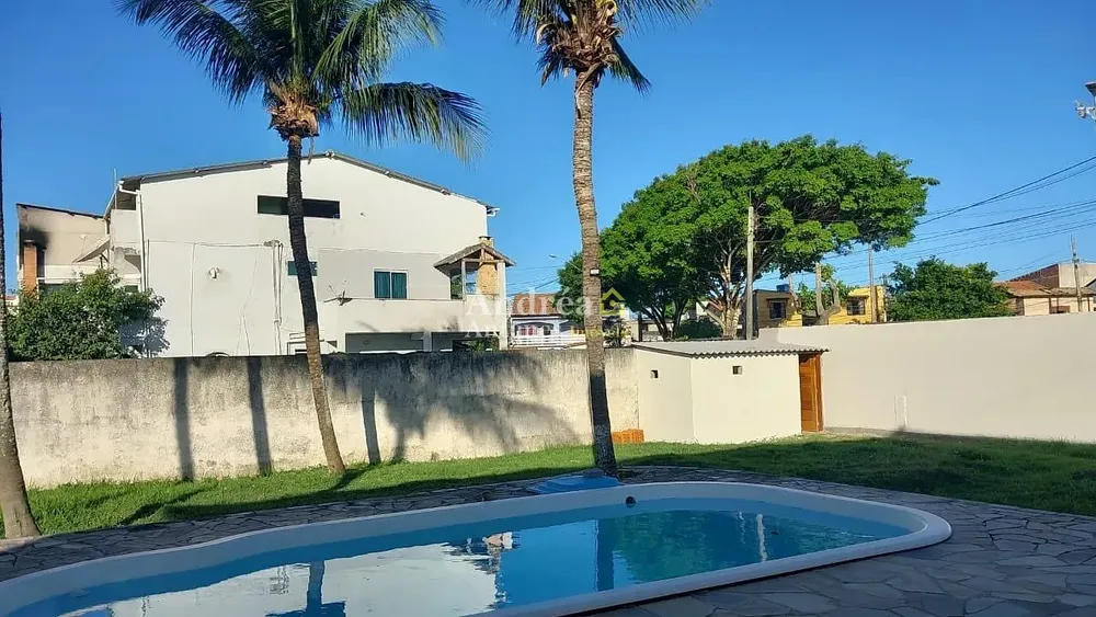 Casa, 2 quartos, 200 m² - Foto 1
