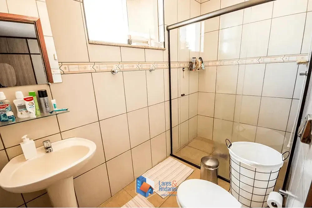 Casa, 4 quartos, 167 m² - Foto 2