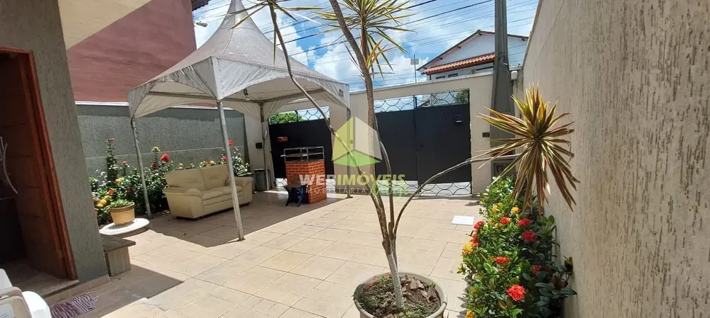Casa, 2 quartos, 187 m² - Foto 1