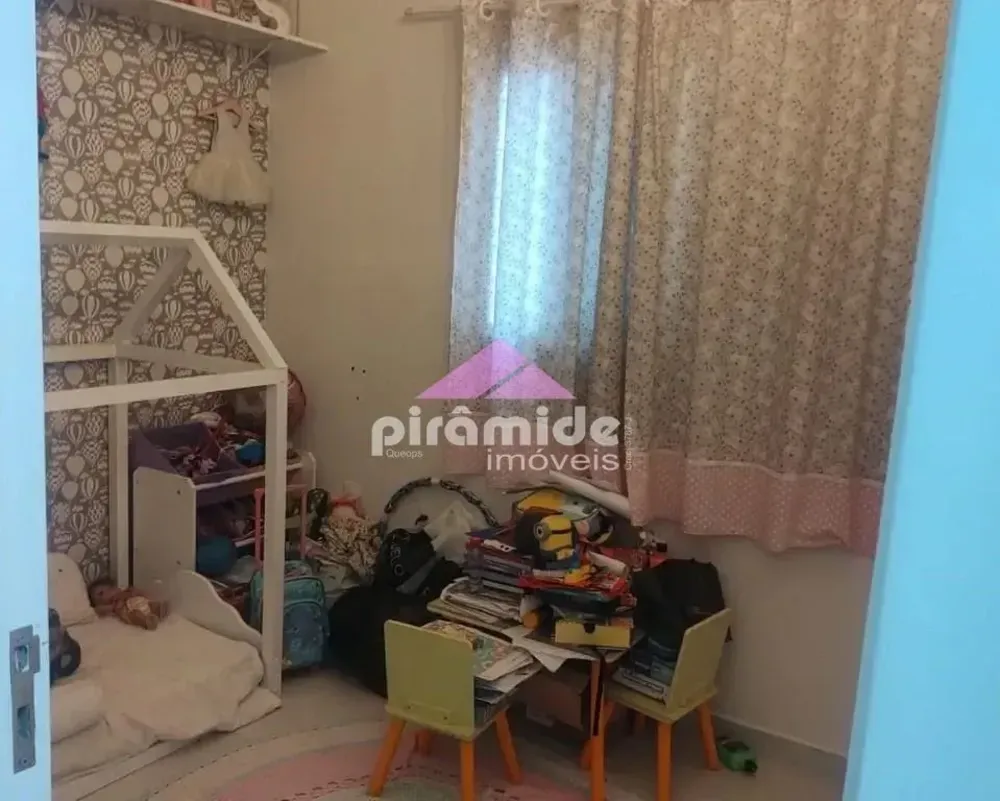Casa, 3 quartos, 172 m² - Foto 1