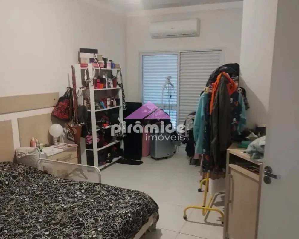Casa, 3 quartos, 172 m² - Foto 2