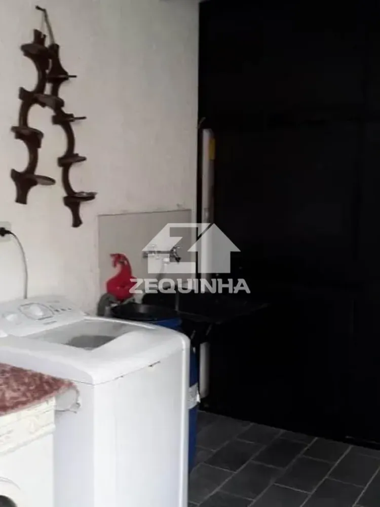 Casa, 3 quartos, 236 m² - Foto 3