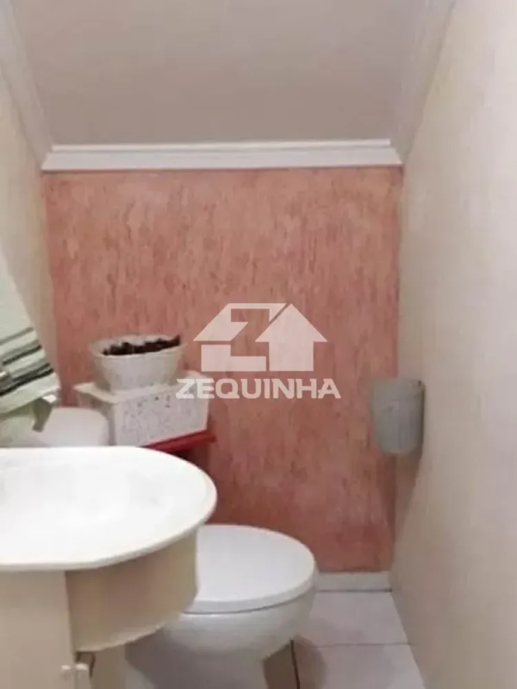 Casa, 3 quartos, 236 m² - Foto 4