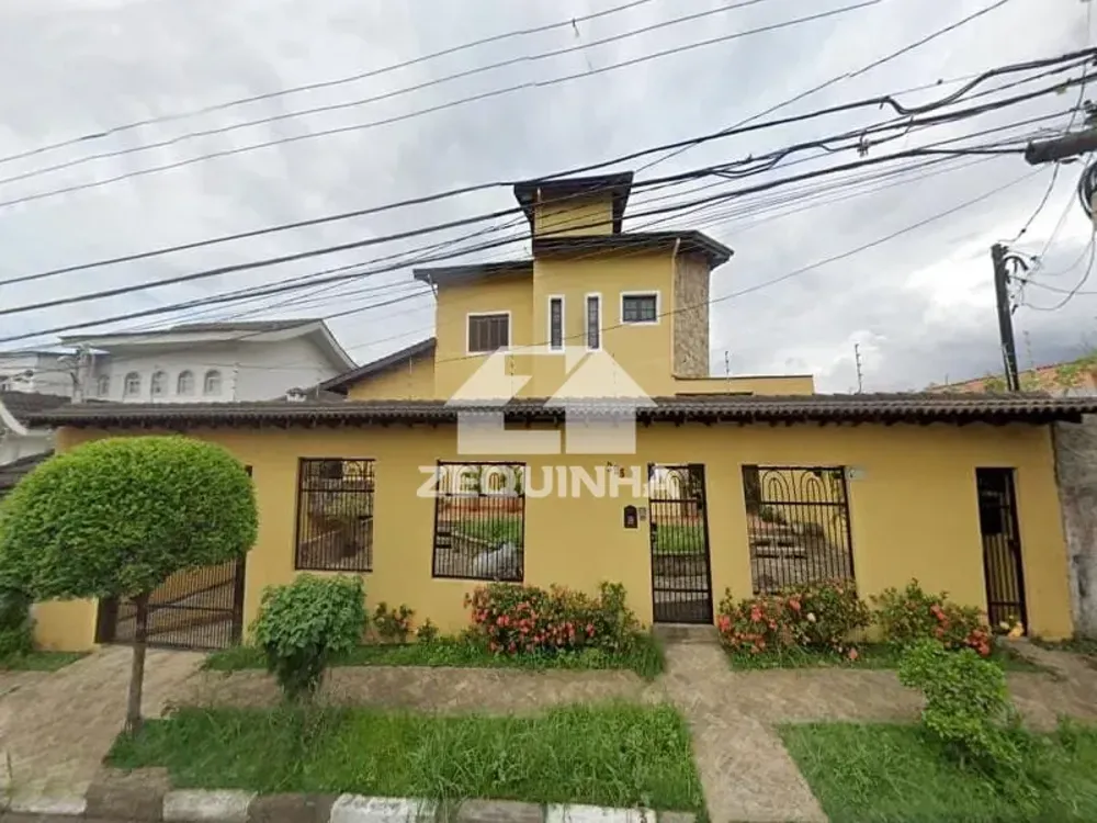 Casa, 4 quartos, 366 m² - Foto 1