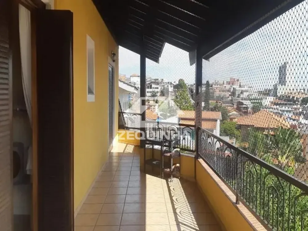 Casa, 4 quartos, 366 m² - Foto 2