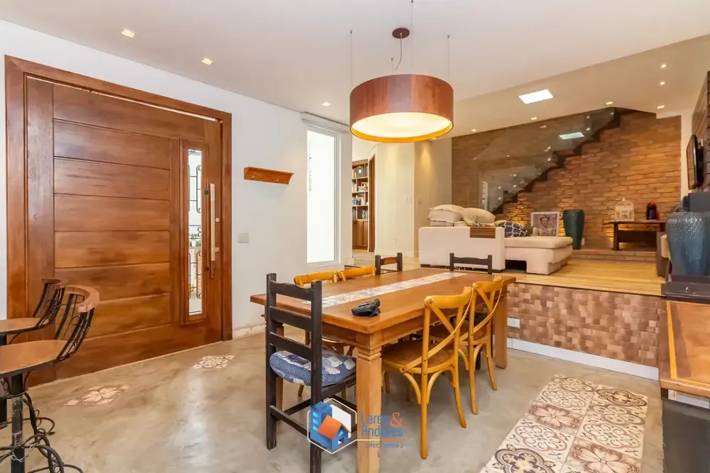 Casa, 1 quarto, 114 m² - Foto 1