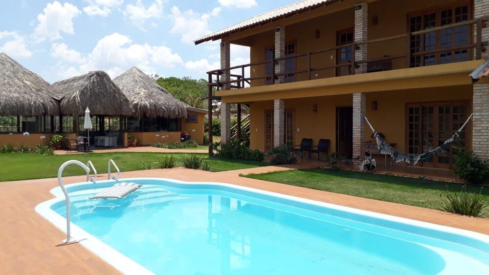 Casa à venda e temporada com 4 quartos, 220m² - Foto 1
