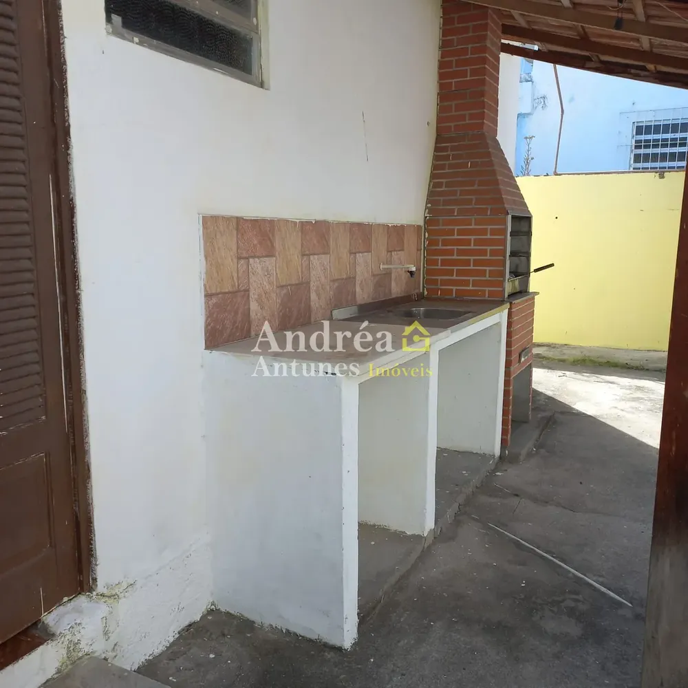 Casa, 3 quartos, 225 m² - Foto 2