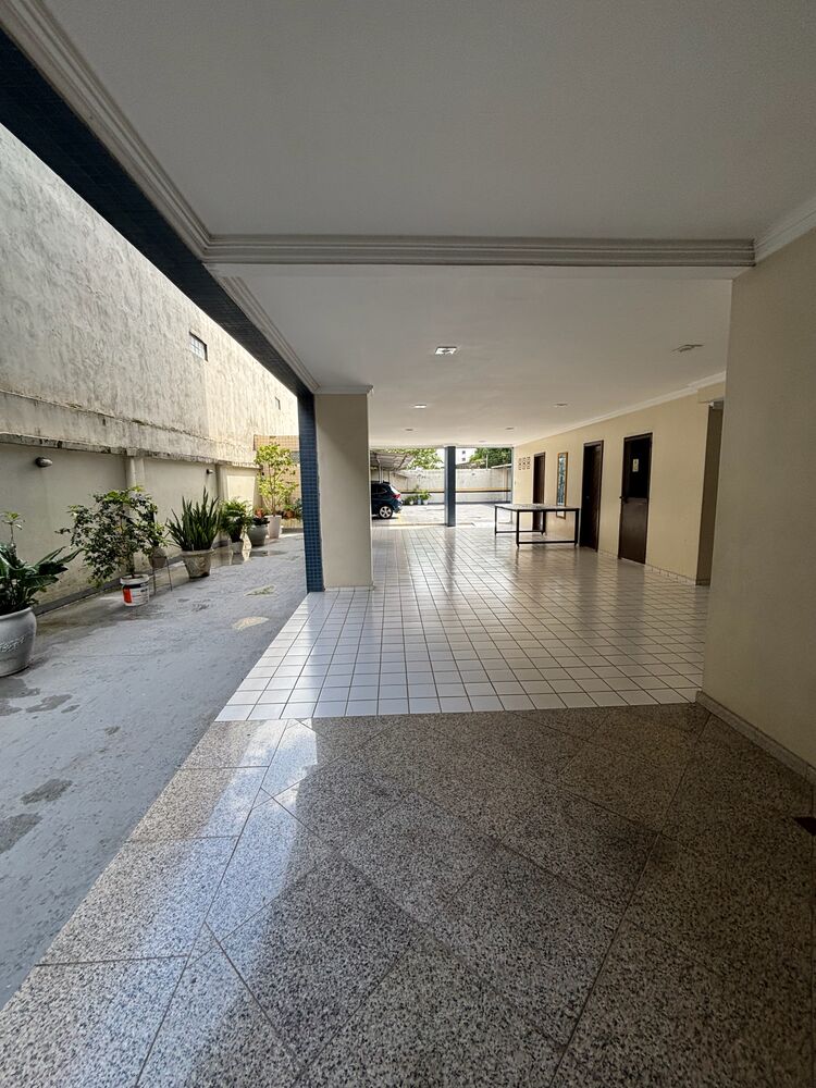 Apartamento à venda com 3 quartos, 141m² - Foto 19