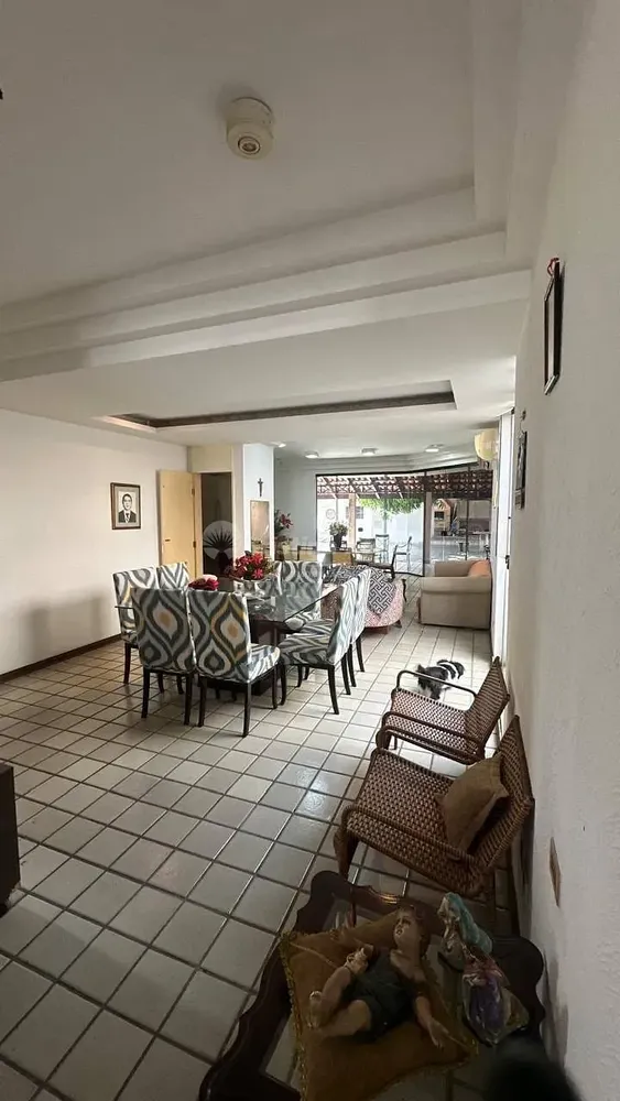 Casa, 4 quartos, 10 m² - Foto 1