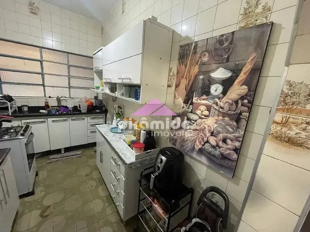 Casa, 3 quartos, 225 m² - Foto 3