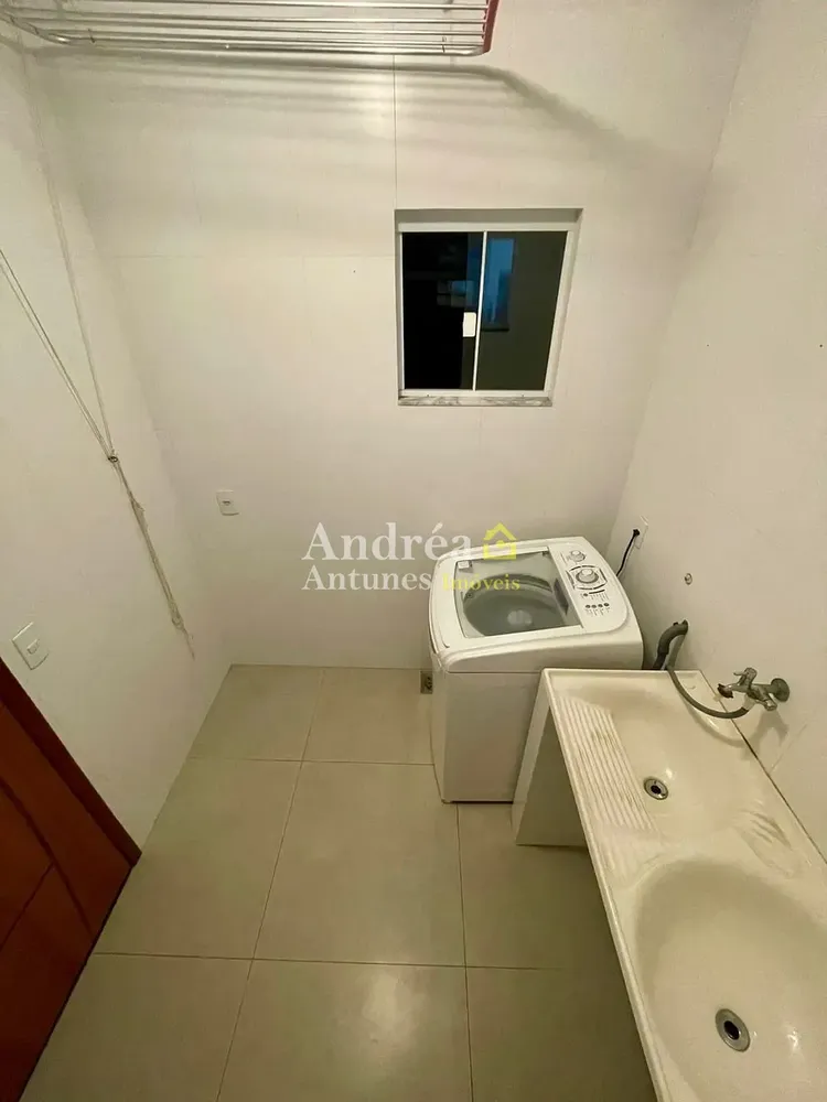 Casa, 4 quartos, 165 m² - Foto 1