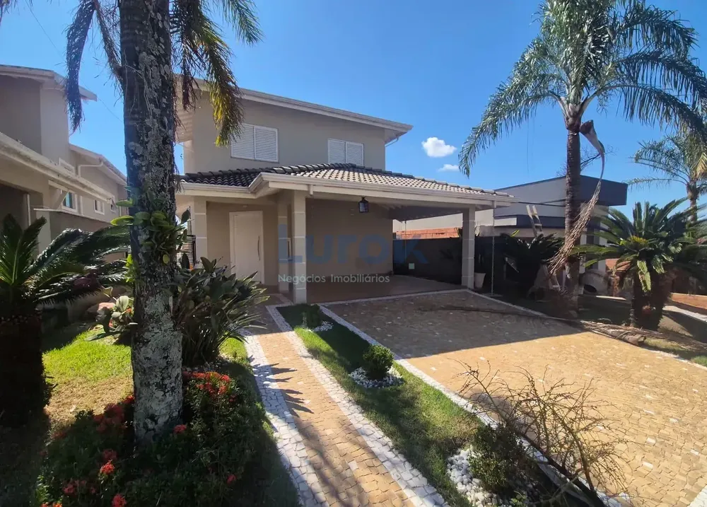 Casa, 3 quartos, 234 m² - Foto 1